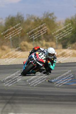 media/Feb-08-2025-CVMA (Sat) [[fcc6d2831a]]/Race 4-500-350 Supersport/